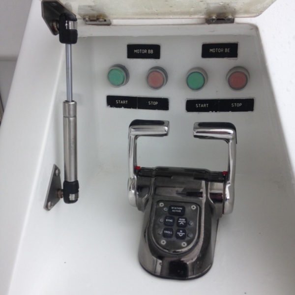 Charter 72 CAT Proboat Pirahy