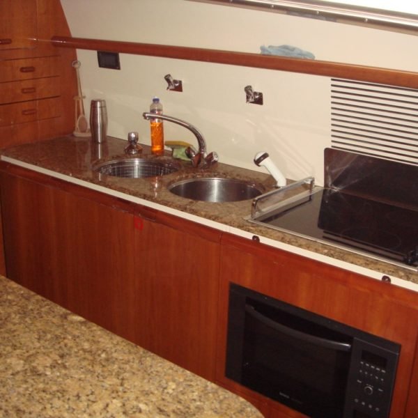 Charter 80 Ferretti Mr Cat TRE Bambini