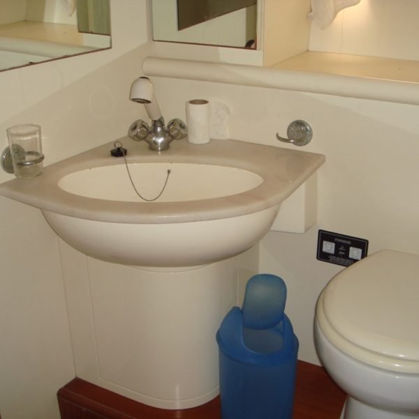 Charter 80 Ferretti Mr Cat TRE Bambini