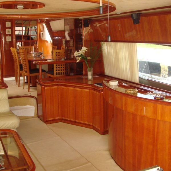 Charter 80 Ferretti Mr Cat TRE Bambini