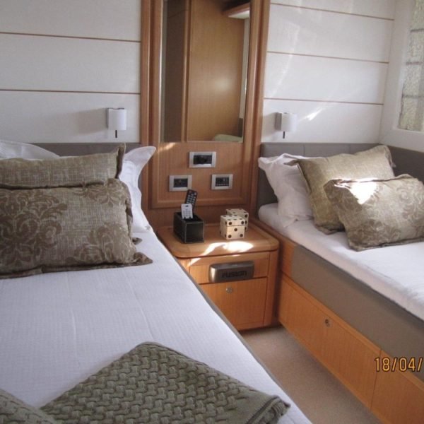 Venda 88 Ferretti 881