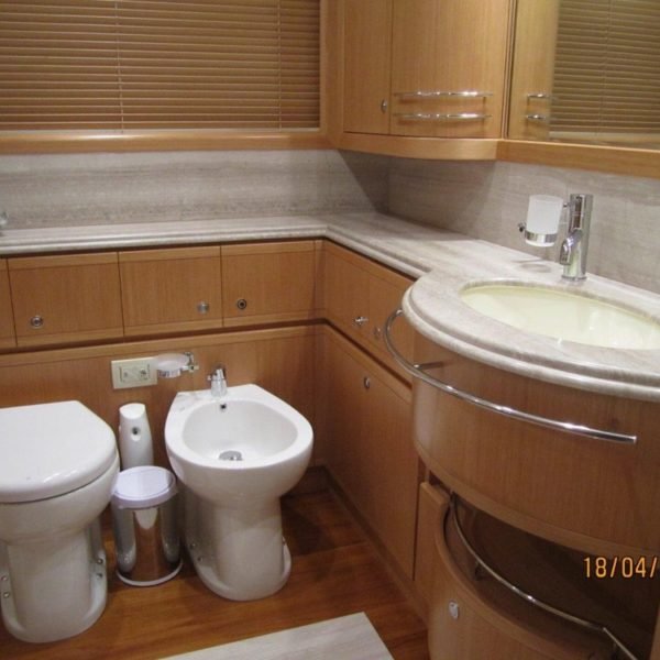 Venda 88 Ferretti 881