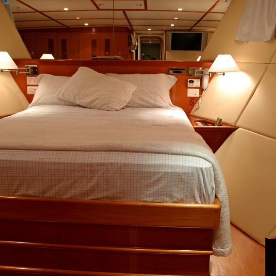 Charter Trawler 68