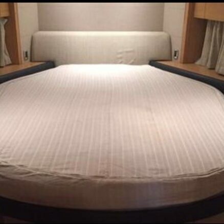 9b614db9-6920-4cac-9f73-93fe7a93f14e