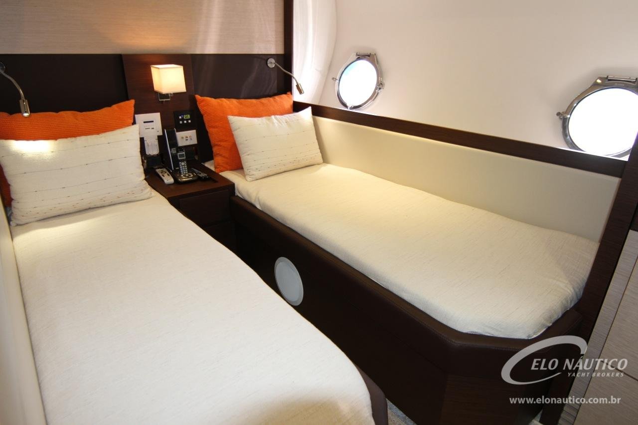 75 Intermarine 75 PRET (10)