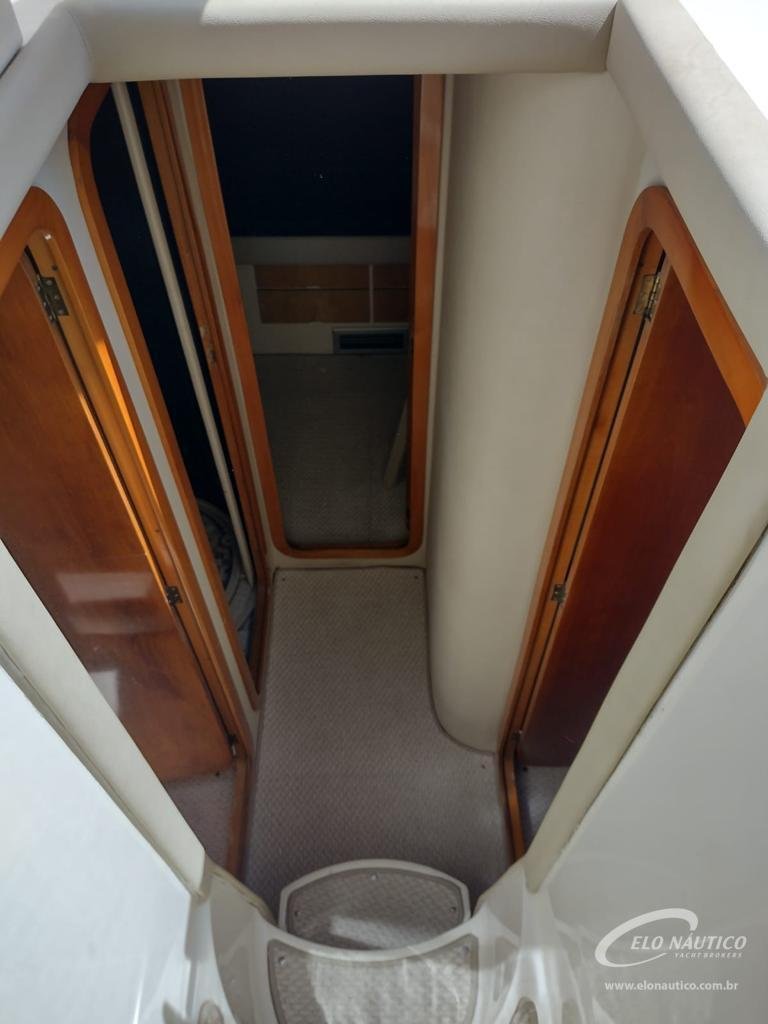 50 Ferretti 50 PASSIONE (4)