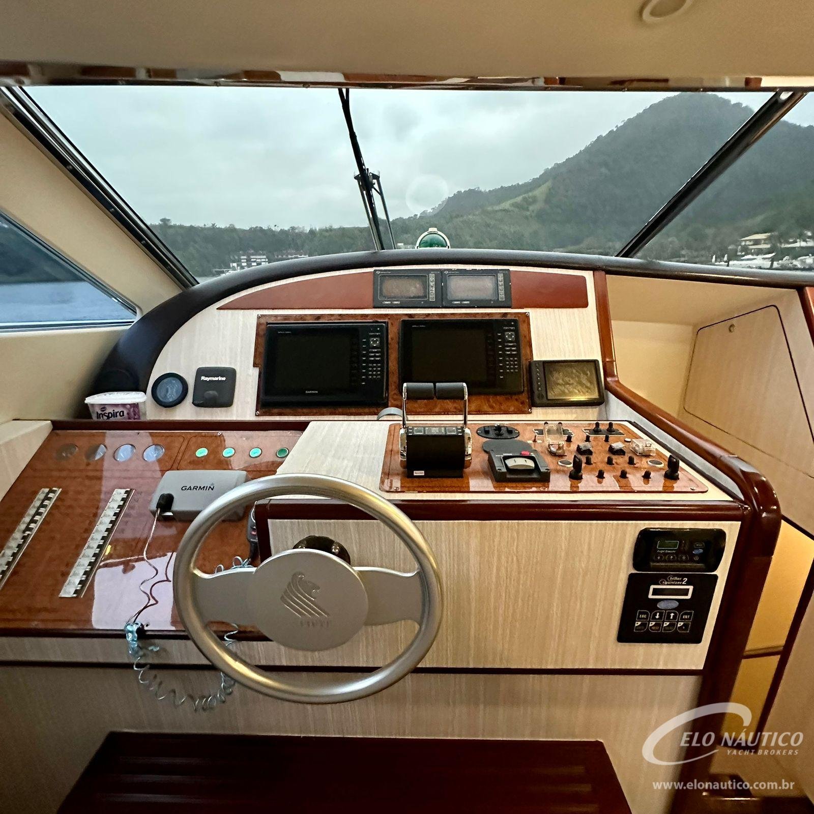 70 Ferretti 70 2005 EXPLORER (15)