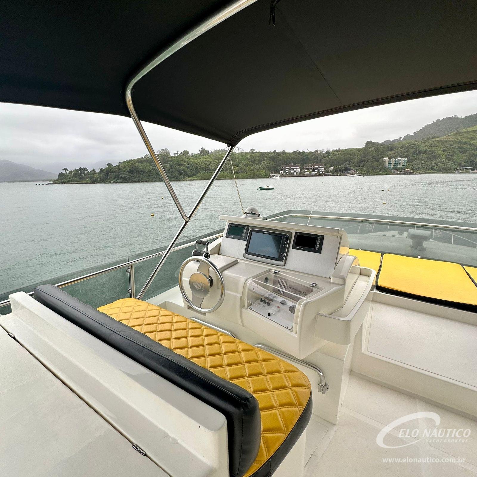 70 Ferretti 70 2005 EXPLORER (18)