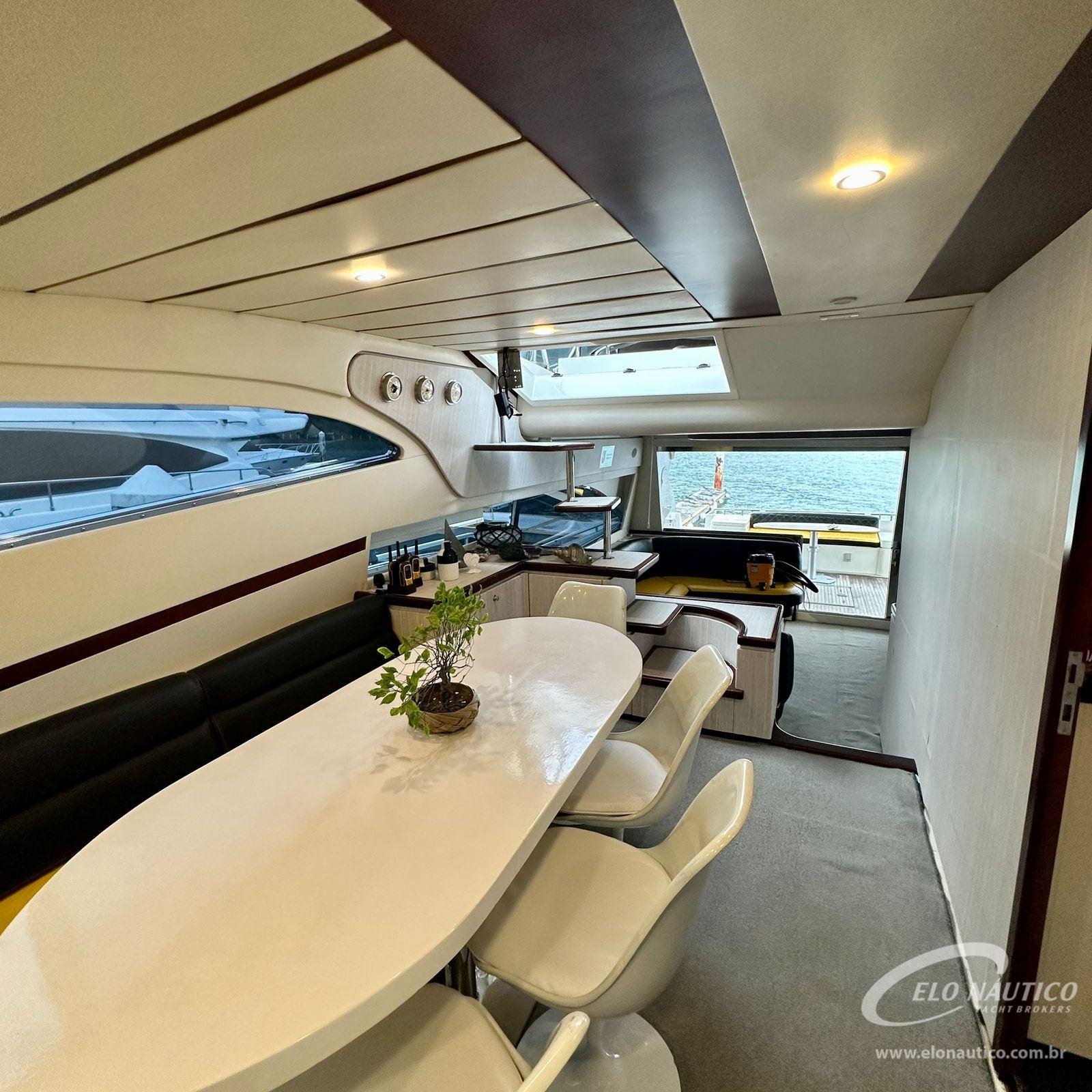 70 Ferretti 70 2005 EXPLORER (5)