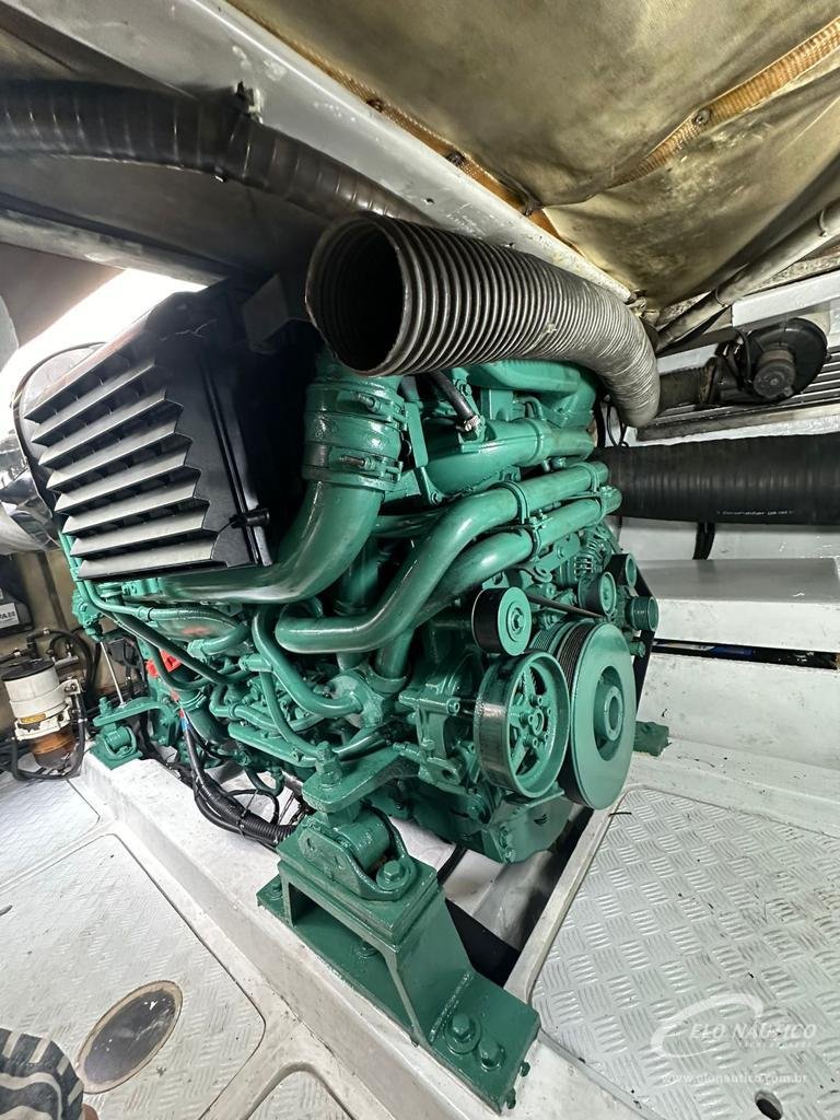 406c8be1-47fd-4cda-9a3a-484ae27d8f43