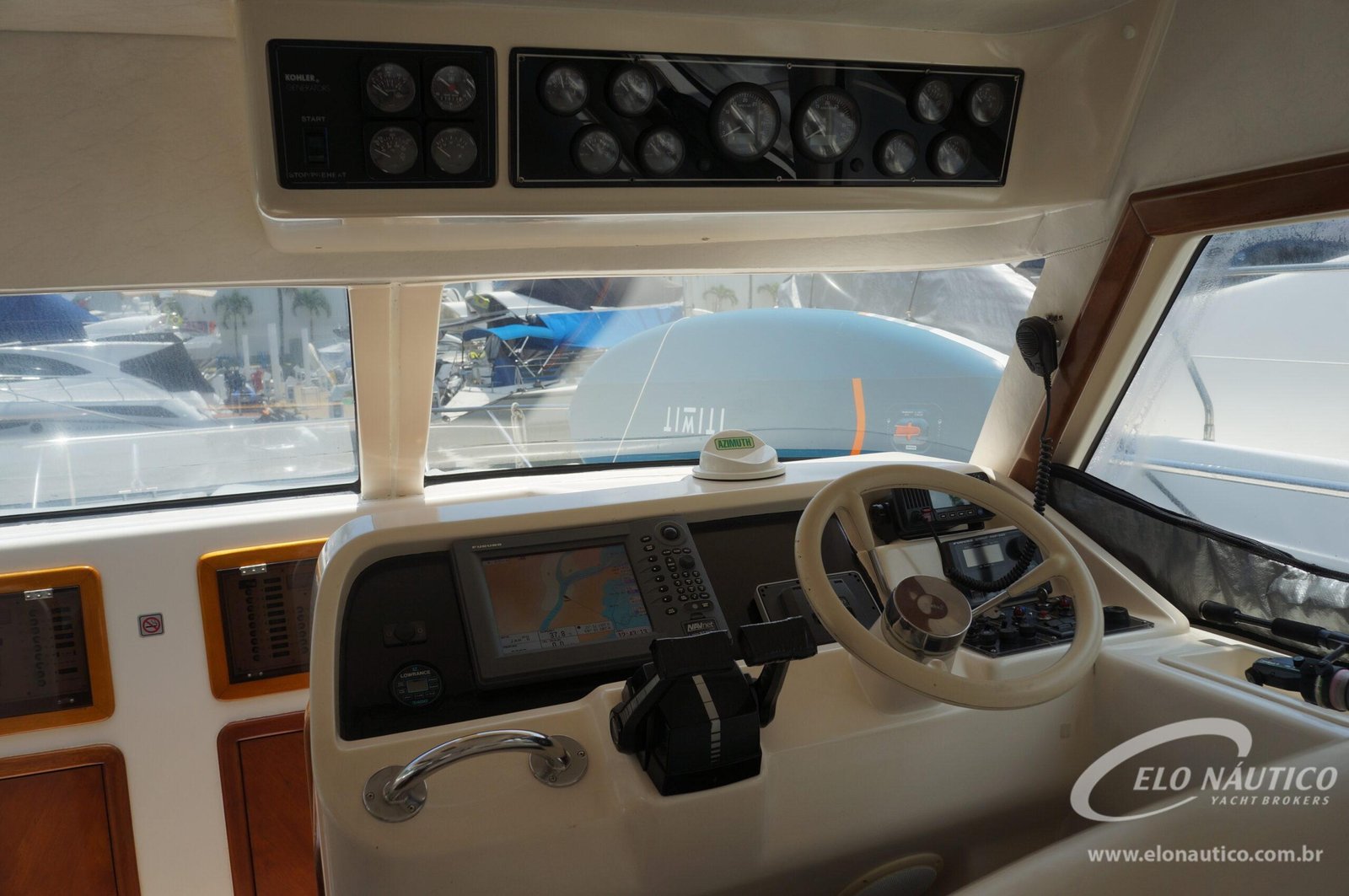 006)COMANDO SALÃO PAINEIS GERADOR E MOTORES