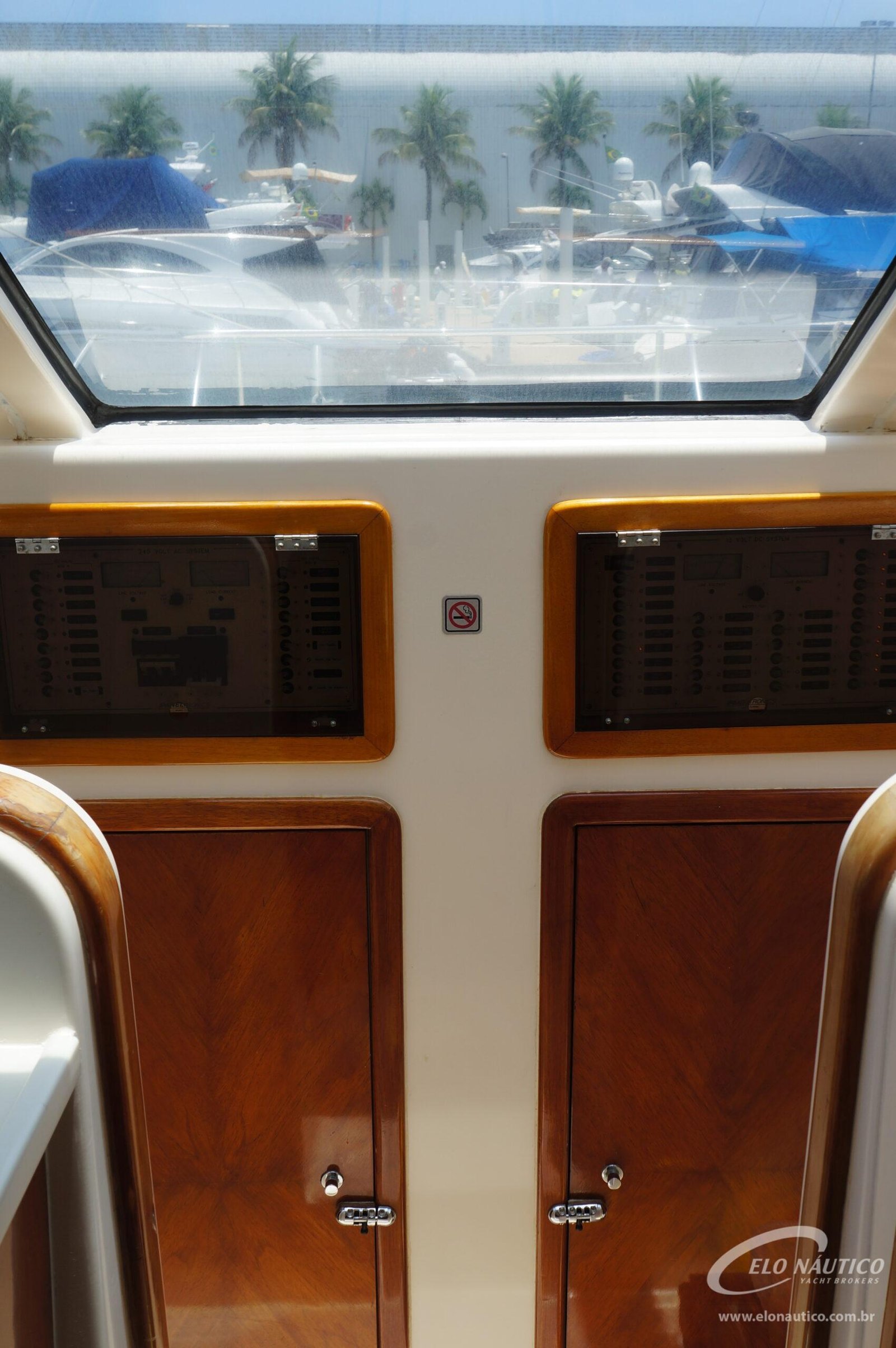 007)ARMARIOS SALÃO E QUADROS DISTR ENERGIA